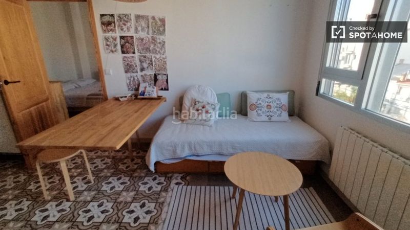 Foto b4646d7f-9ff3-403c-9530-d7460dc293cf. Rent flat with heating in Russafa Valencia