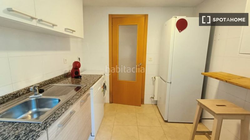 Foto f3ce25e8-0bc4-440c-bc64-f68954f41acc. Rent flat with heating in Barrio de Patraix Valencia