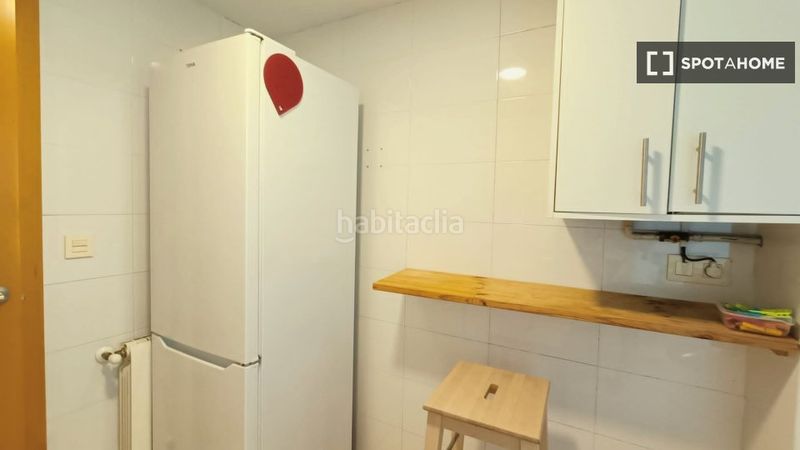 Foto fa8edd34-4db8-4fd2-9450-3cdbf04613cc. Rent flat with heating in Barrio de Patraix Valencia