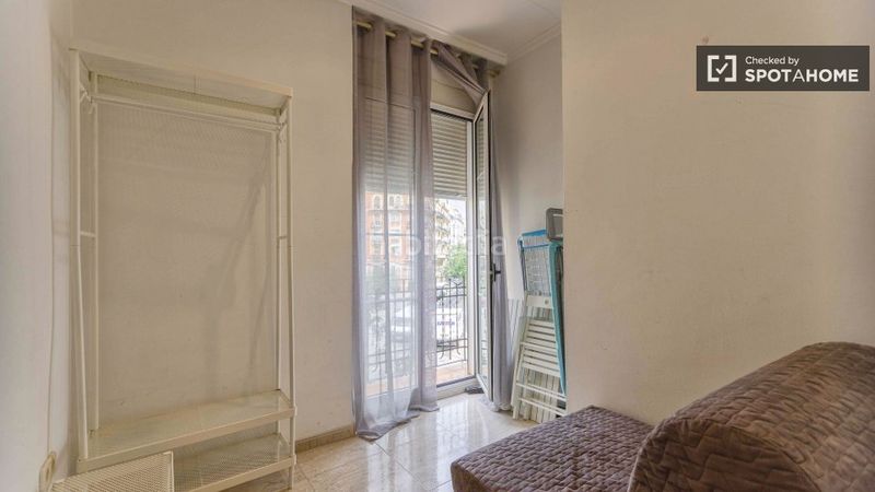 Foto 20d9b033-15a5-497a-bf80-020407129692. Rent flat with heating in Russafa Valencia