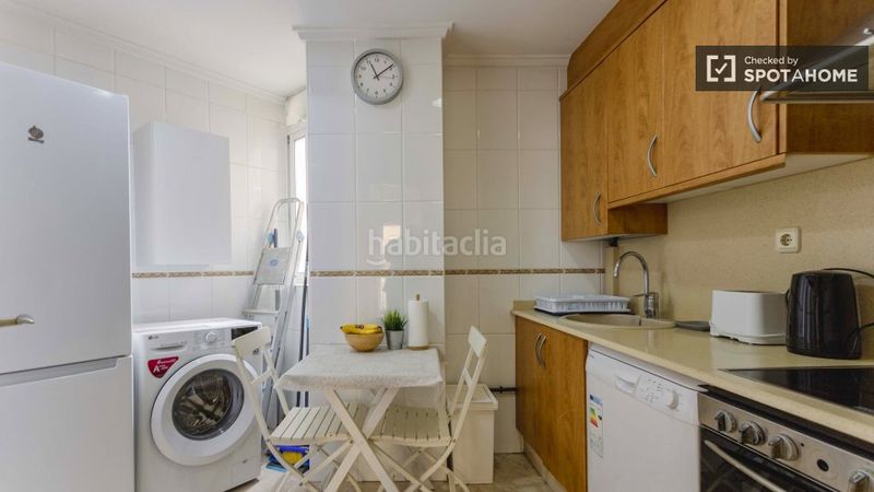 Foto 37d18a4e-66d9-41a9-aef5-c1a1ab791af7. Rent flat with heating in Russafa Valencia