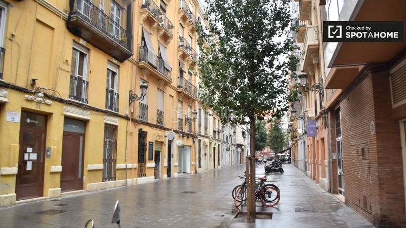 Foto 020f8055-5915-454d-8a6a-a8b092c6e73a. Lloguer pis amb calefacció a Russafa Valencia