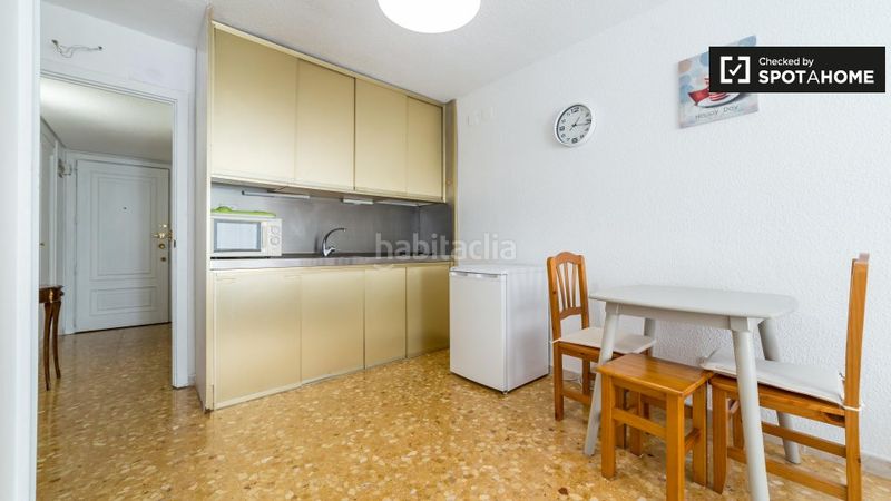 Foto 57f5a8da-0d1a-48f8-89e4-ef1352f71ed6. Rent flat with heating in Sant Francesc Valencia