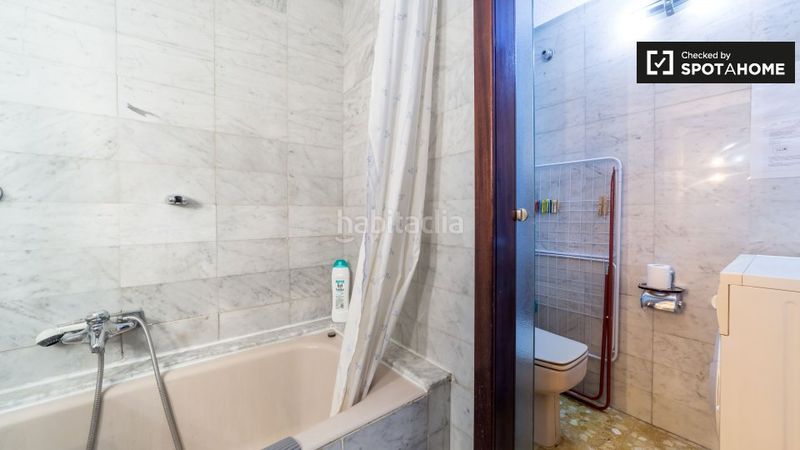 Foto 5fdd5cb5-0f80-4883-be44-84a43b4ab909. Rent flat with heating in Sant Francesc Valencia