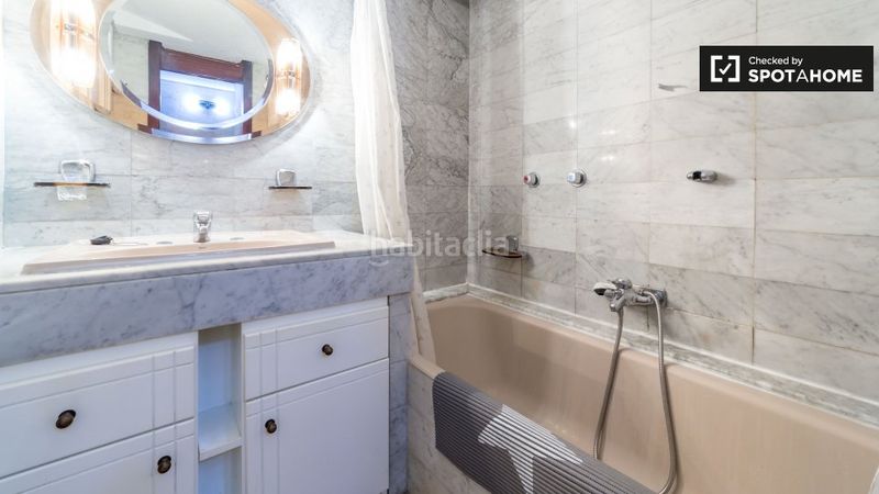 Foto 68772ac8-d04e-4ef5-b946-4c33d26b8360. Rent flat with heating in Sant Francesc Valencia