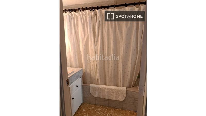 Foto a5a3eee8-4b71-4b34-928b-9bd2b16a0818. Rent flat with heating in Sant Francesc Valencia