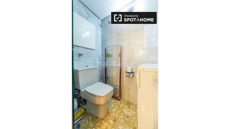 Foto a68c51e6-bc05-490a-8d80-fefd71281095. Rent flat with heating in Sant Francesc Valencia