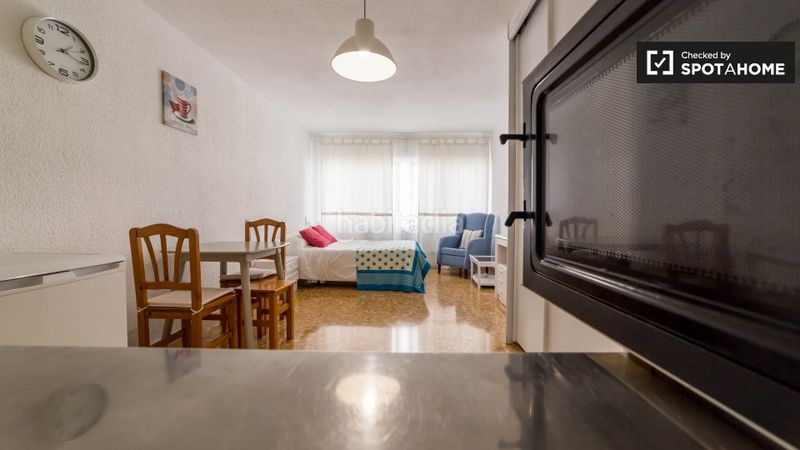 Foto d6797c5e-5a33-4b63-8f66-1d773d1ea328. Rent flat with heating in Sant Francesc Valencia