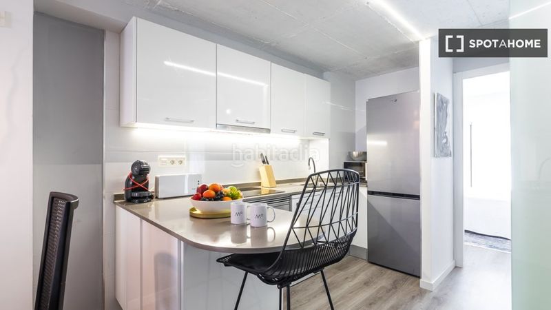 Foto bb0d4ba8-7556-4716-b0c0-b3f07b73b307. Rent flat with heating in El Botànic Valencia