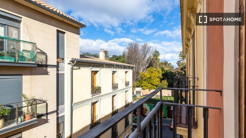 Foto f9fea112-a6d9-4f38-9007-70bc2e25131d. Rent flat with heating in El Botànic Valencia