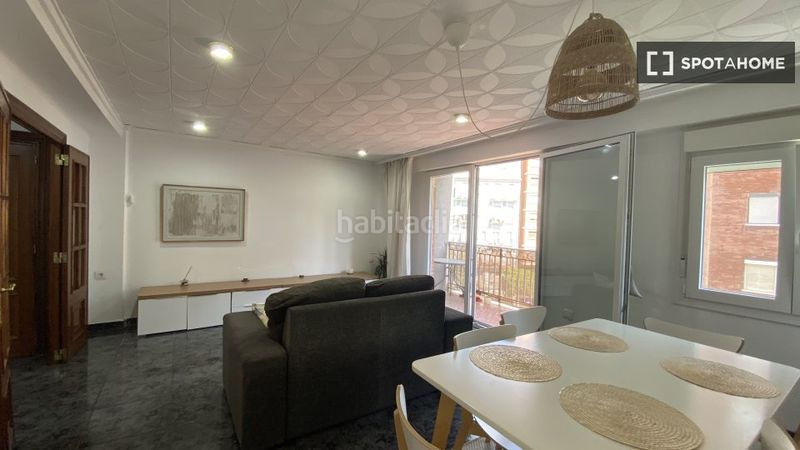 Foto 12c0a205-0bb0-4d77-ad65-c44d415ddae7. Rent flat with heating in Mont Olivet Valencia
