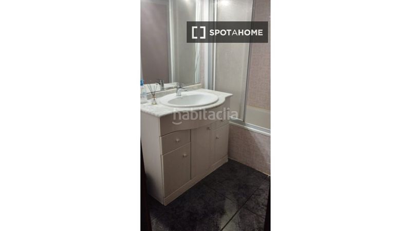 Foto 17b19950-473f-4d04-a160-db20a616cc65. Rent flat with heating in Mont Olivet Valencia