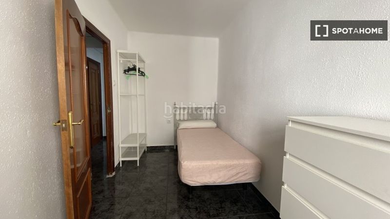 Foto 2e964a12-3f41-4593-93c1-171e0d19ae52. Rent flat with heating in Mont Olivet Valencia