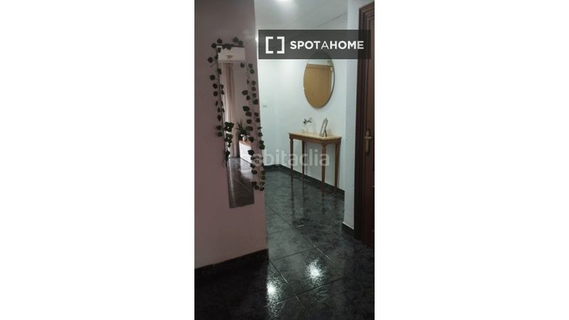 Foto 56988e0c-91c0-4d49-a88b-bbc58e97990b. Rent flat with heating in Mont Olivet Valencia