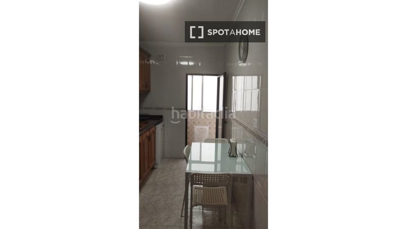 Foto b86b6957-683b-4ffa-bab2-2b35e29e9024. Rent flat with heating in Mont Olivet Valencia