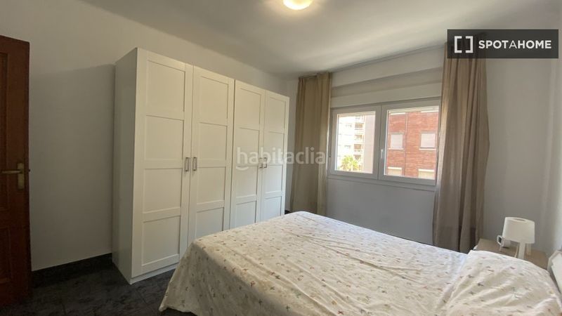 Foto cedbd326-dc93-4d93-852f-b98c84ead1b0. Rent flat with heating in Mont Olivet Valencia