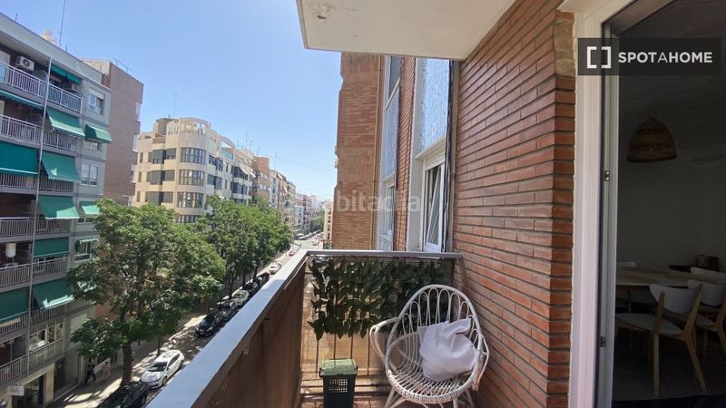Foto f9491bd1-f3b6-4e82-a1e3-2e0f2d5e73d2. Rent flat with heating in Mont Olivet Valencia