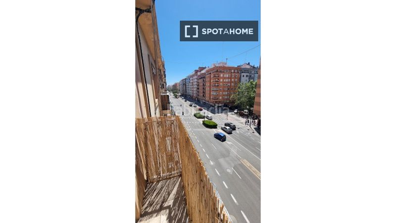 Foto f46d65c1-8e4a-48aa-a3d6-cffc90582355. Lloguer pis amb calefacció a Jaume Roig Valencia