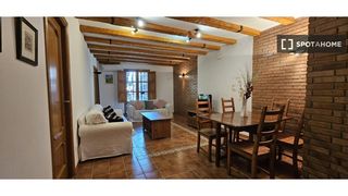 Lloguer Pis a El Carme. Piso de 3 habitaciones en alquiler en el carme, valencia