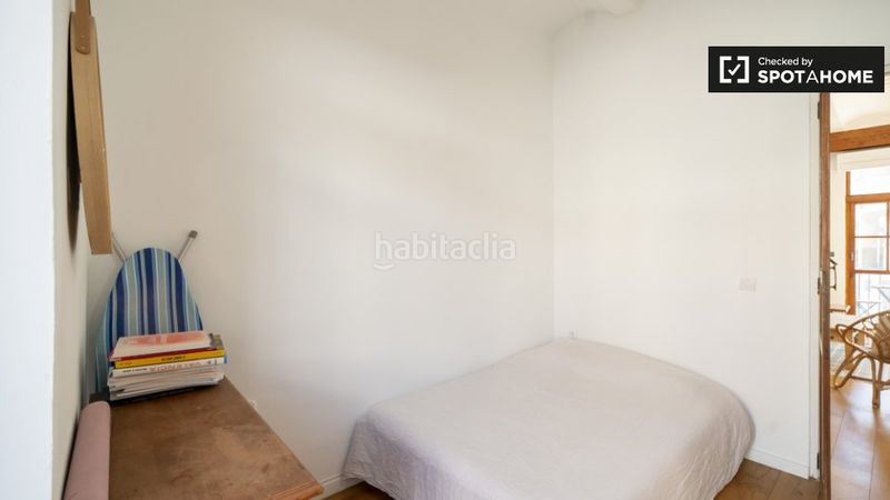 Foto c0188696-7e7d-42f9-a3c5-1a576b082ff1. Rent flat with heating in Russafa Valencia