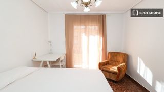 Lloguer Pis a Aiora. Apartamento de 3 dormitorios en alquiler en aiora, valencia