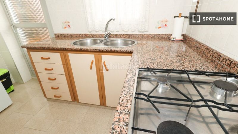 Foto e9e8c14f-97ea-4b26-acaa-d91a0a9ea6bf. Lloguer pis amb calefacció a Aiora Valencia