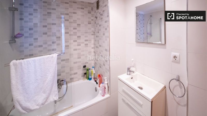 Foto be6176b2-33fb-4789-9254-67f6dda5ead8. Lloguer pis amb calefacció a El Carme Valencia