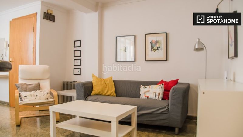 Foto c8d2f4df-3ffc-4b24-95ea-90180c099b2a. Lloguer pis amb calefacció a Nou Benicalap Valencia