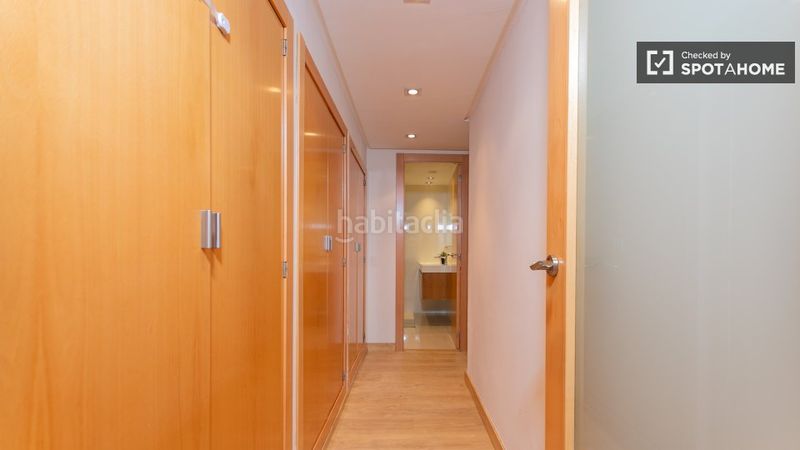 Foto 2bcf0eed-f92f-46ad-bfd6-efd41c2ea552. Rent flat with heating in Mestalla Valencia