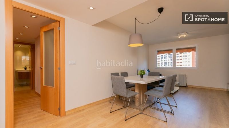 Foto 8bb9b454-68fe-4542-9e03-752f3fb0514c. Rent flat with heating in Mestalla Valencia
