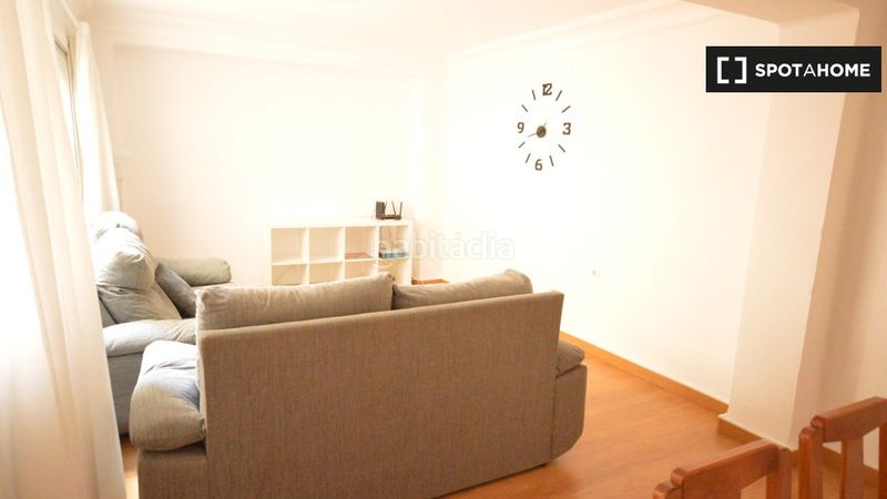 Foto 8de8c449-5c7b-431e-b15b-7735ade757cc. Rent flat with heating in Mont Olivet Valencia