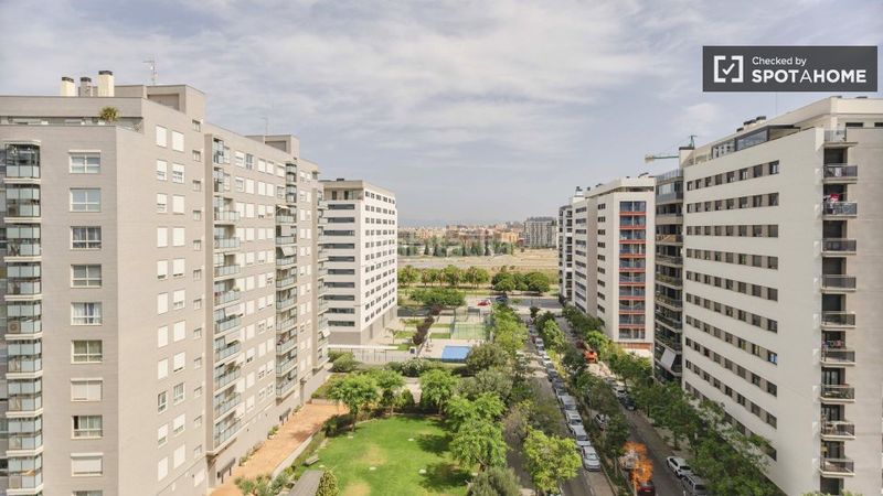 Foto f0b4e7da-eb89-411f-baa4-5ce0126b316f. Rent flat with heating in La Punta Valencia