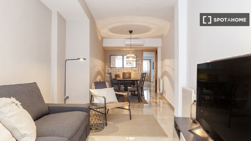 Foto 9c96fa64-b411-4665-bcc7-0a800ba15959. Rent flat with heating in Barrio de Patraix Valencia