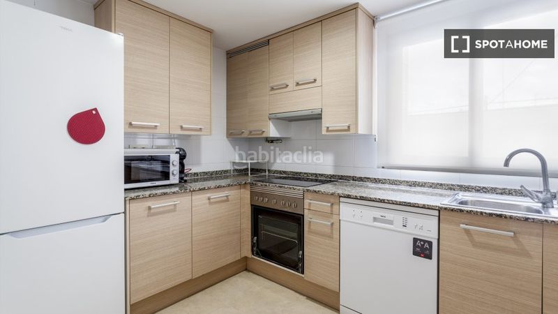 Foto f2580636-fb01-48ac-aca3-6584dd0271d4. Rent flat with heating in Barrio de Patraix Valencia