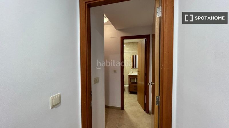 Foto 023906a6-c0c3-4018-bb2c-e7ff16a918aa. Rent flat with heating in Mont Olivet Valencia