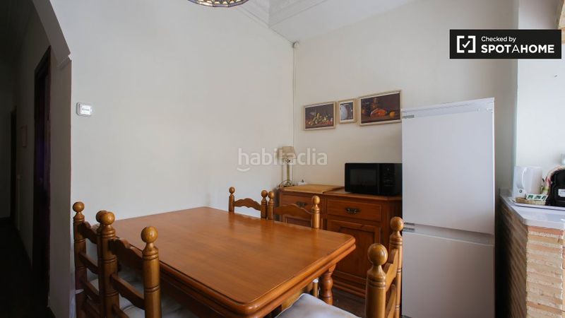 Foto a52a1ff6-b818-4dfb-ad33-5b69d9df184e. Lloguer pis amb calefacció a El Cabanyal-El Canyamelar Valencia