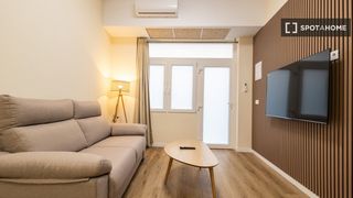 Miete Etagenwohnung in El Carme. Estudio en alquiler en valència