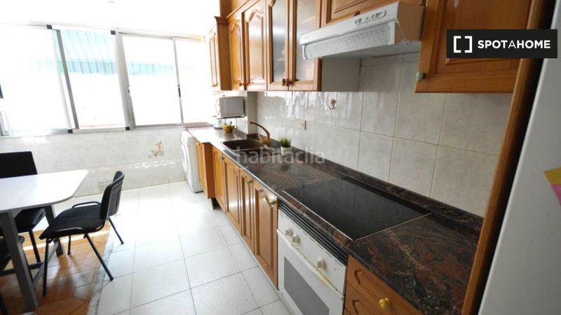 Foto b0ee8893-c5ea-46fe-9f0d-cc246d07c0e9. Lloguer pis amb calefacció a L´Amistat Valencia