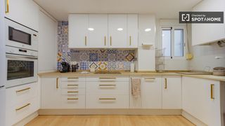 Rent Flat in Barrio de Patraix. Apartamento de 4 dormitorios en alquiler en patraix, valencia.