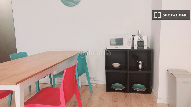 Foto cecaed73-d826-4c3c-a5f1-98670f2dce18. Lloguer pis amb calefacció a Barrio de la Luz Xirivella