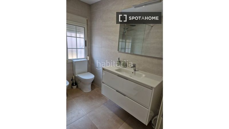 Foto 6878b72d-f3eb-4c94-ad69-ba039cbf7281. Rent flat with heating in L´Illa Perduda Valencia