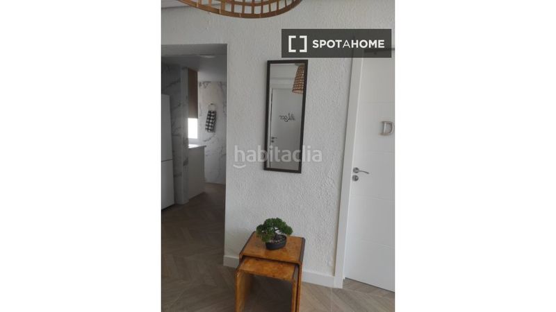 Foto f741bd23-afeb-4f82-a08f-74c25fdd3029. Rent flat with heating in Beteró Valencia