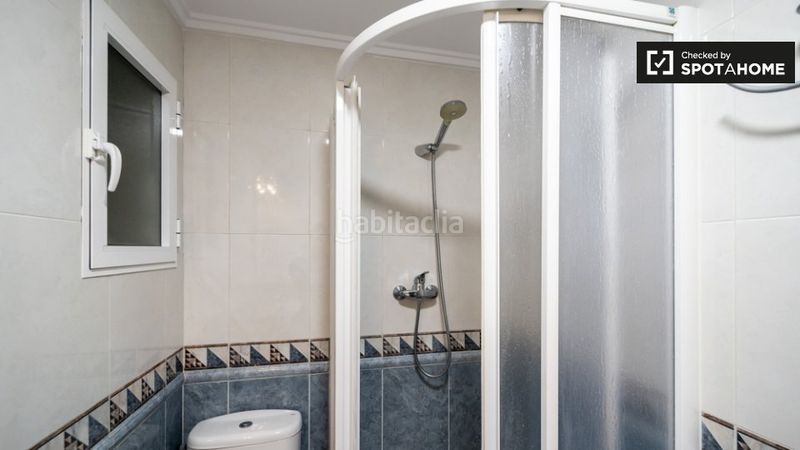 Foto f90330dc-ca2b-4b4f-a6c2-794919b0db19. Lloguer pis amb calefacció a Albors Valencia