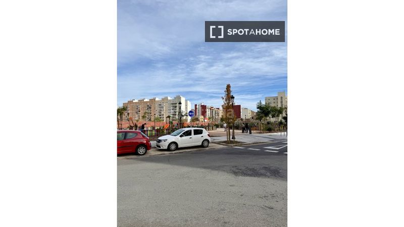 Foto a20962fd-4079-4387-99ae-a14ea27273a7. Lloguer pis amb calefacció a L´Hort de Senabre Valencia