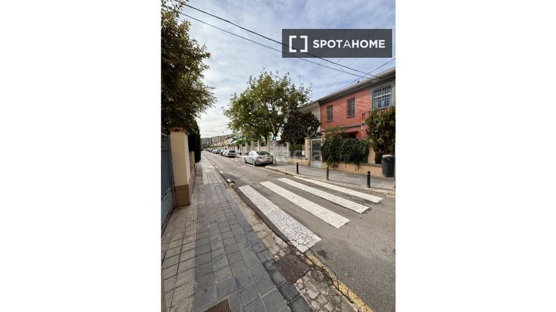 Foto fc870302-1cc3-40a0-851e-39fb200cb807. Lloguer pis amb calefacció a L´Hort de Senabre Valencia