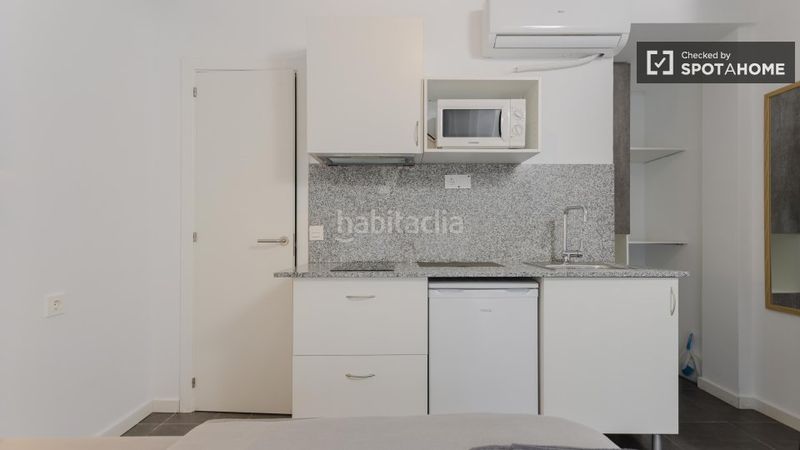 Foto 4964728b-81d0-4185-a278-8a1db1fcb2ec. Rent flat with heating in Barrio Benicalap Valencia