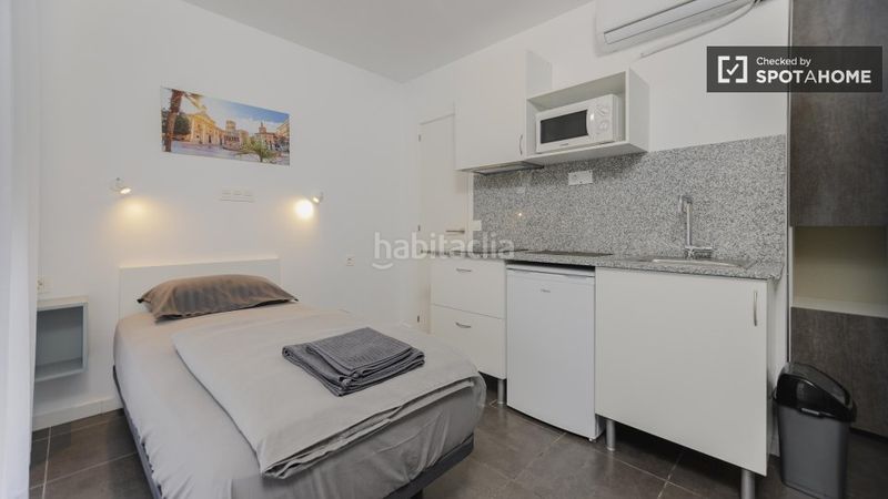 Foto 9d15037b-629b-4f2b-898d-e586acc64fb8. Rent flat with heating in Barrio Benicalap Valencia