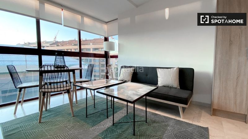 Foto cdc7b0d5-2d5b-4063-b7f8-3088c277eb08. Rent flat with heating in Barrio de Patraix Valencia