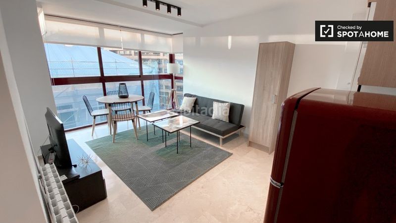 Foto da4d8d2f-00a2-4394-9df3-a583875ddbe7. Rent flat with heating in Barrio de Patraix Valencia