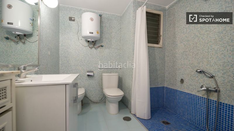 Foto f6f558e6-d5a5-47f2-8e68-2842dfbcaa6a. Rent flat with heating in Mont Olivet Valencia